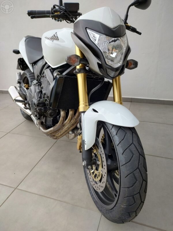 CB Hornet  Modelo : 600  Ano : 2013 Cor : Branca - Image 6