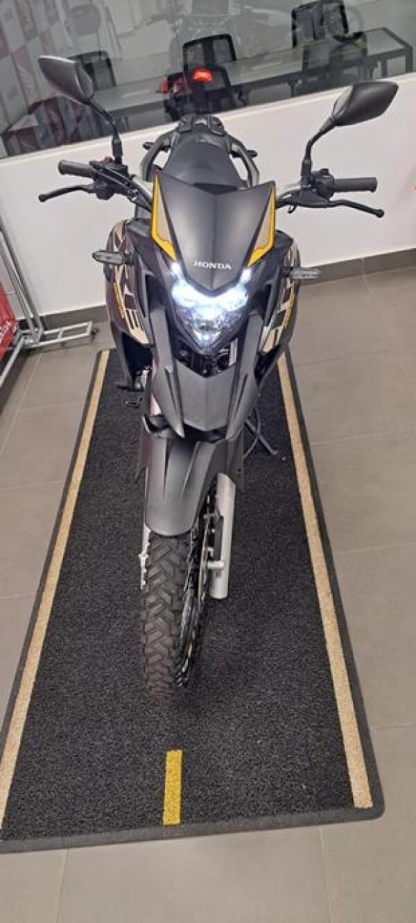 XRE 300 ADV - Image 8