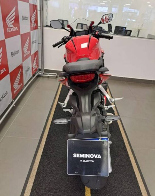 CBR 650R - Image 7